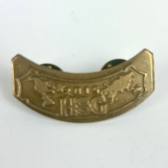 HOG Harley Davidson Lapel Pins Owners Group Member Rocker - Picture 6 of 6
